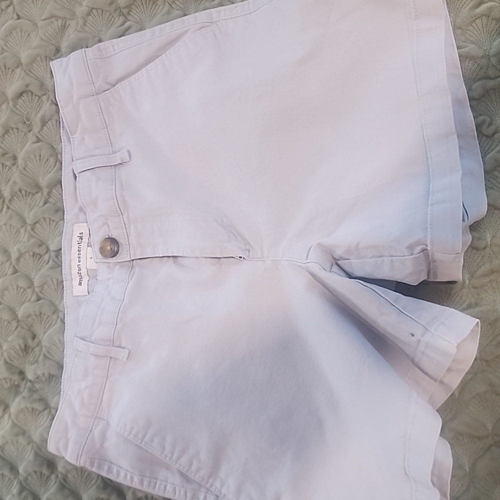 Amazon Essentials Light Gray Short Mid Length Siz… - image 6